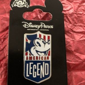 Mickey American legend Pin Trading Pin.